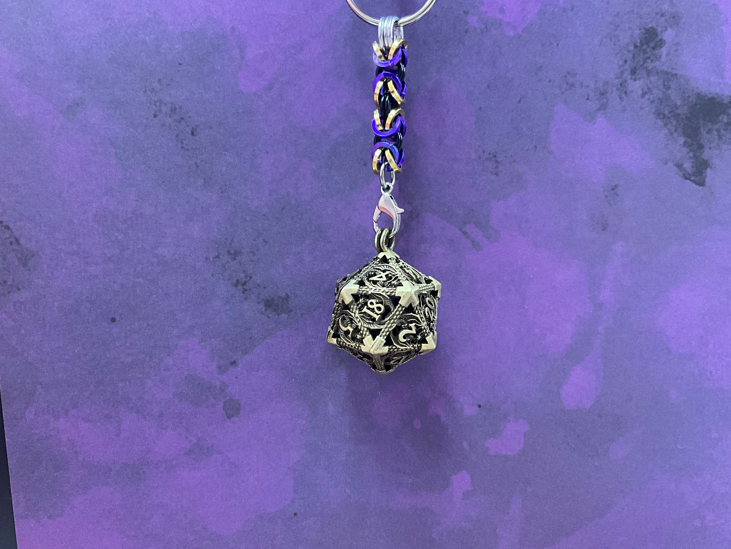 D20 Chainmaille Keychain || Micro Dice Set Inside