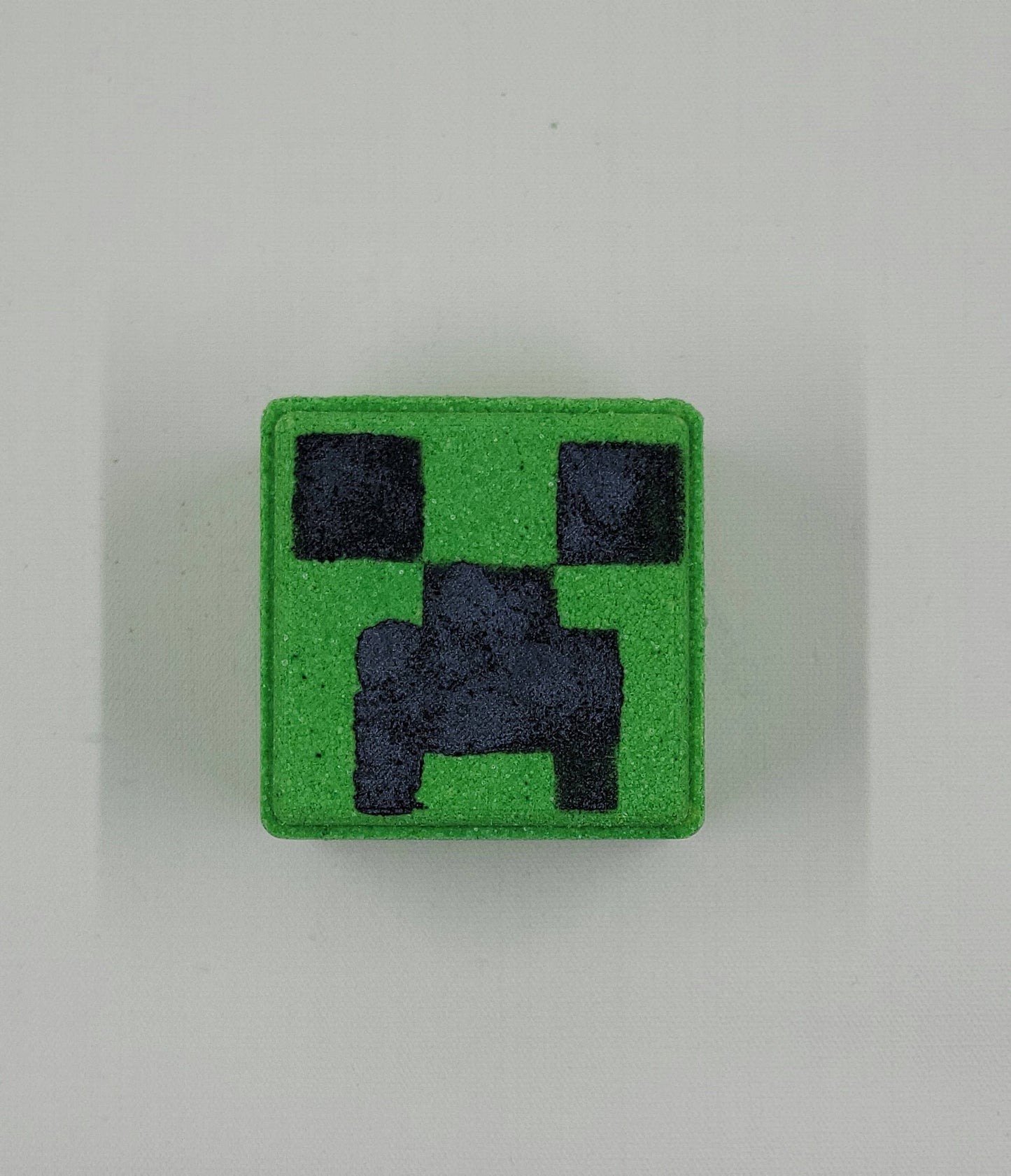 Minebomb Minecraft Bath Bomb With Surprise Toy Inside