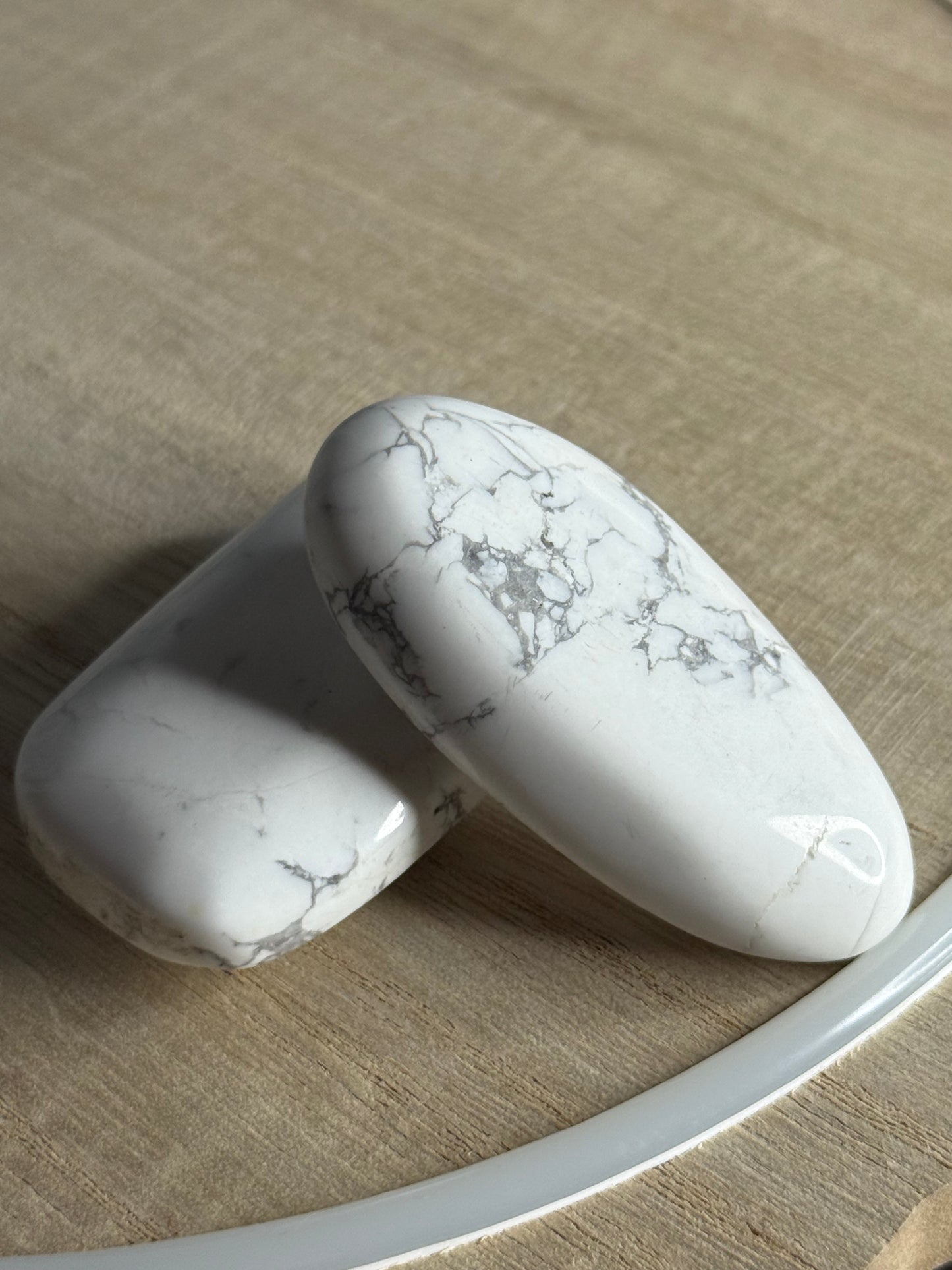 Howlite Palm Stones