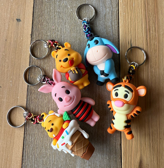 Pooh || Character Chainmaille Keychain