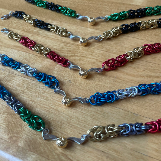 House Color || HP Wizard || Handcrafted Chainmaille Bracelet