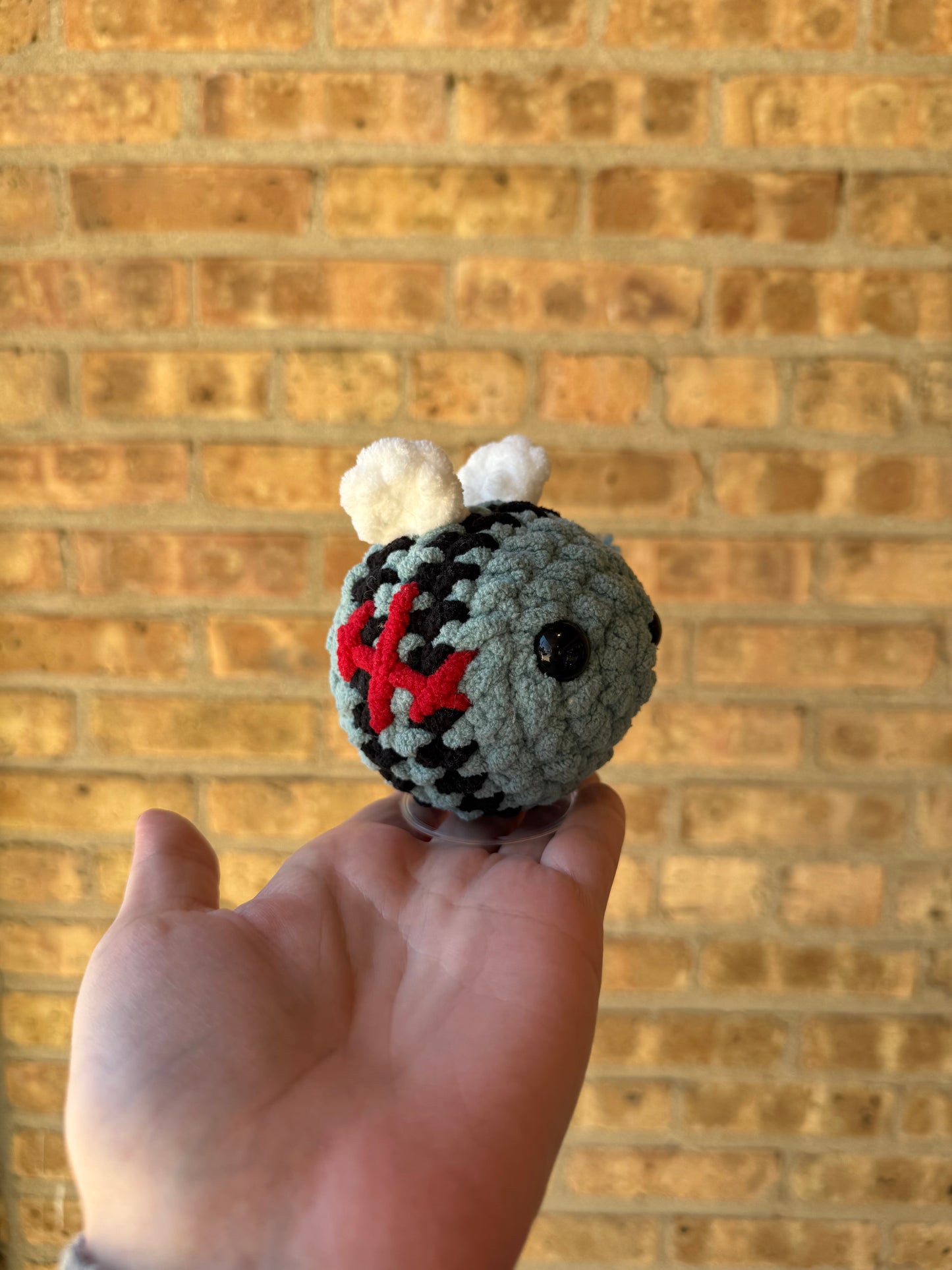 Crochet Plush Zom-Bee