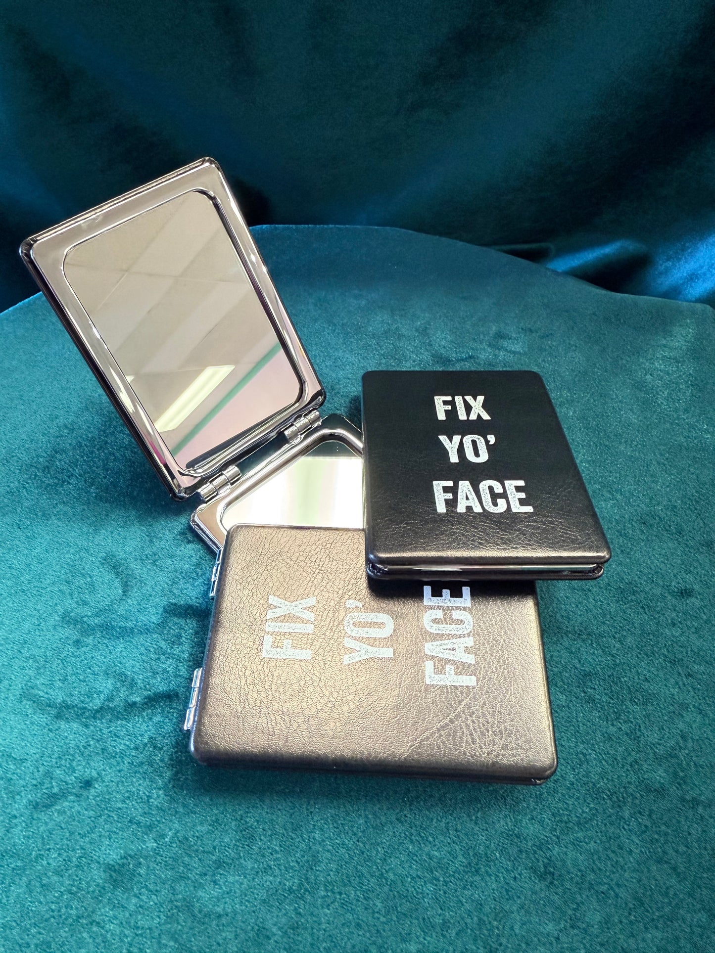 Fix Yo Face Pocket Mirror