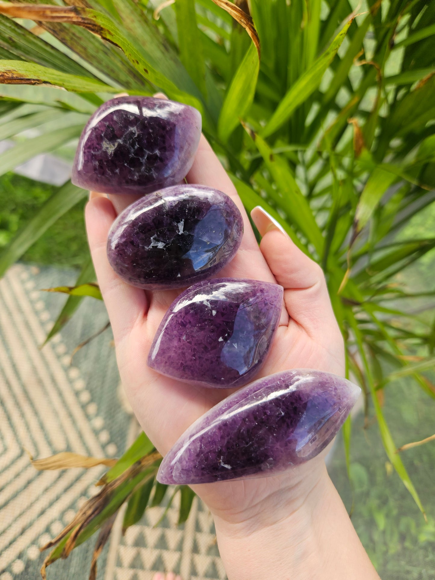 Amethyst Palmstones