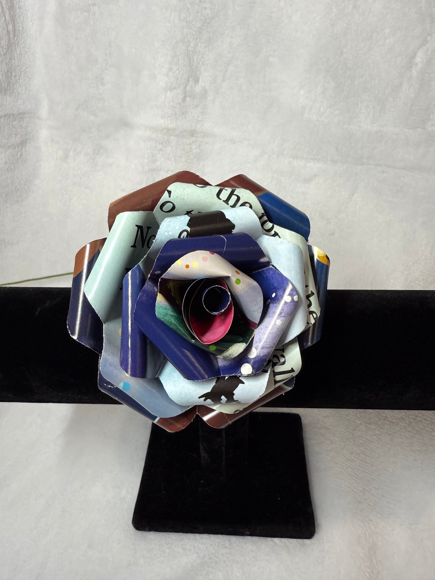‘Twas The Night Before Christmas Paper Rose