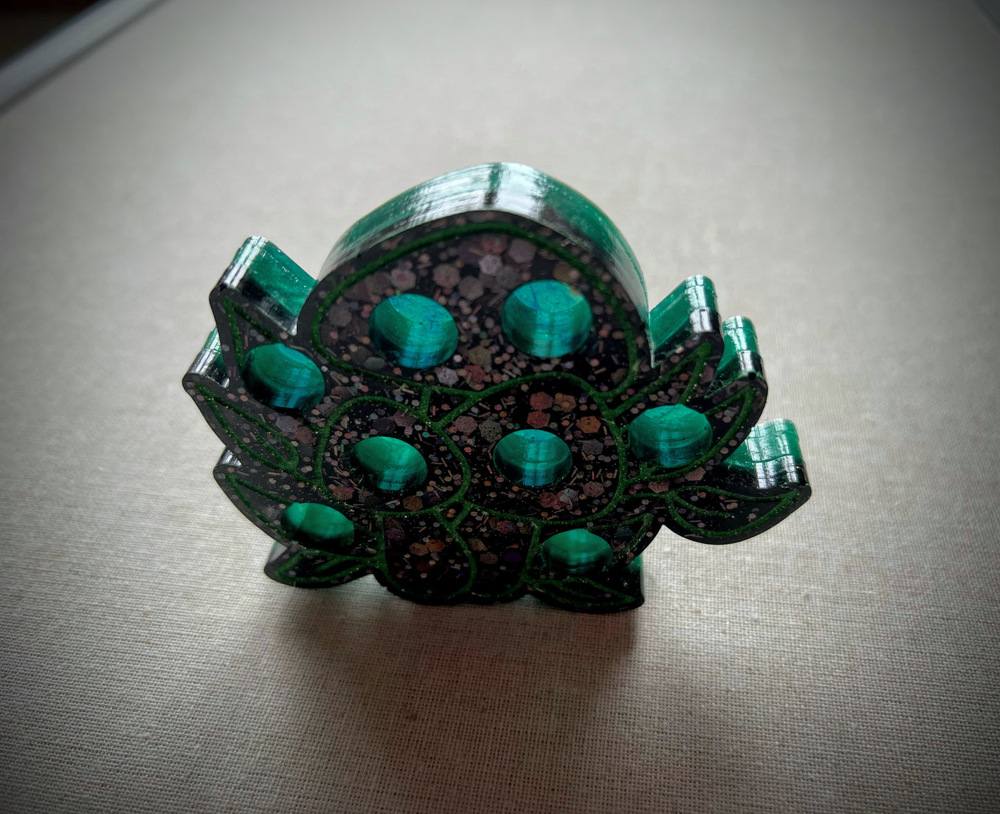 Mushroom Shaped 420 Cart Holder
