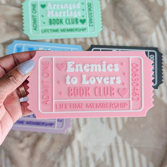 Romance Reader Book Ticket Bookshelf / Pink