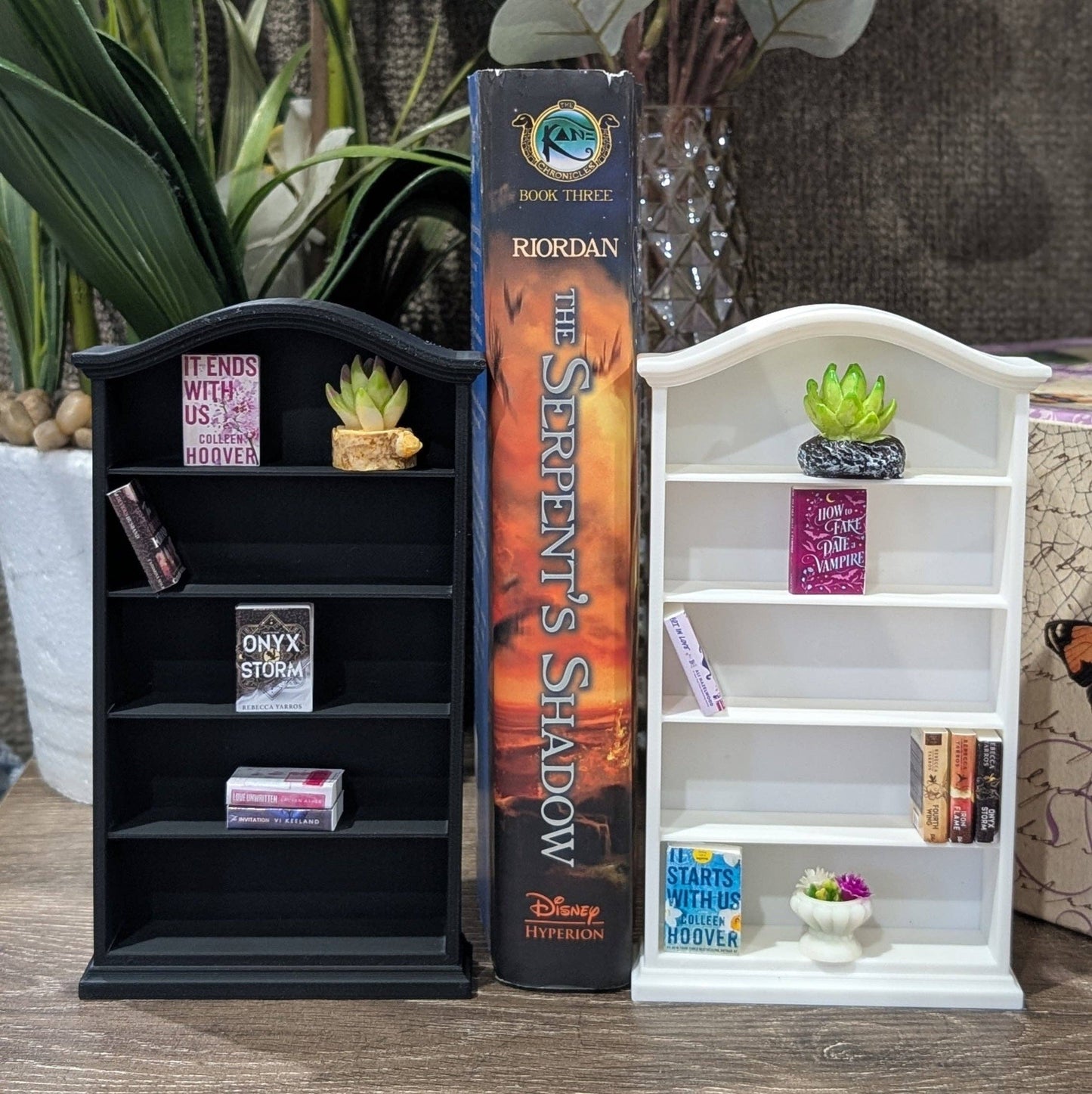 White Miniature Bookshelf / 3D Printed