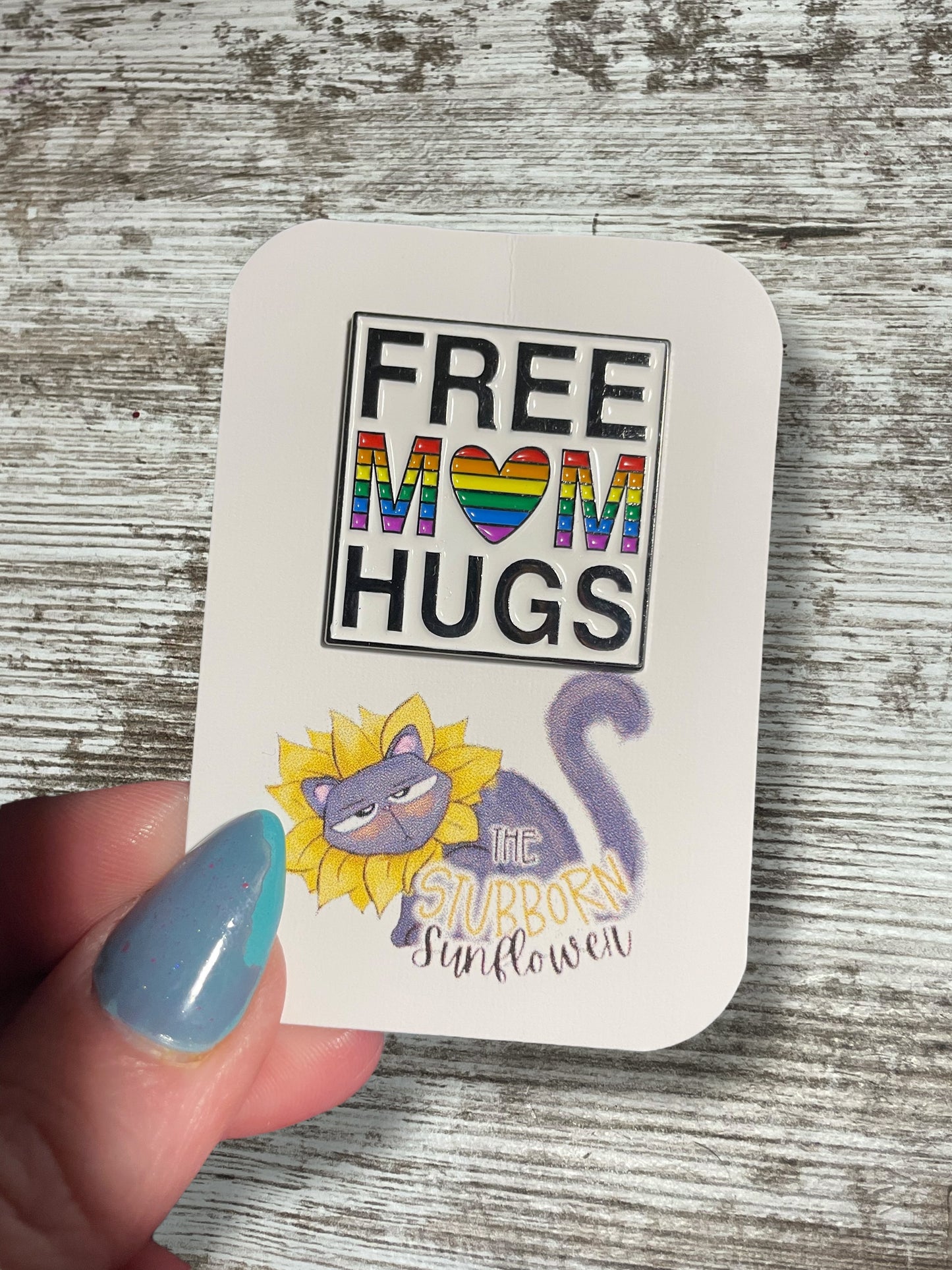 LGBT Free Mom Hugs Pin