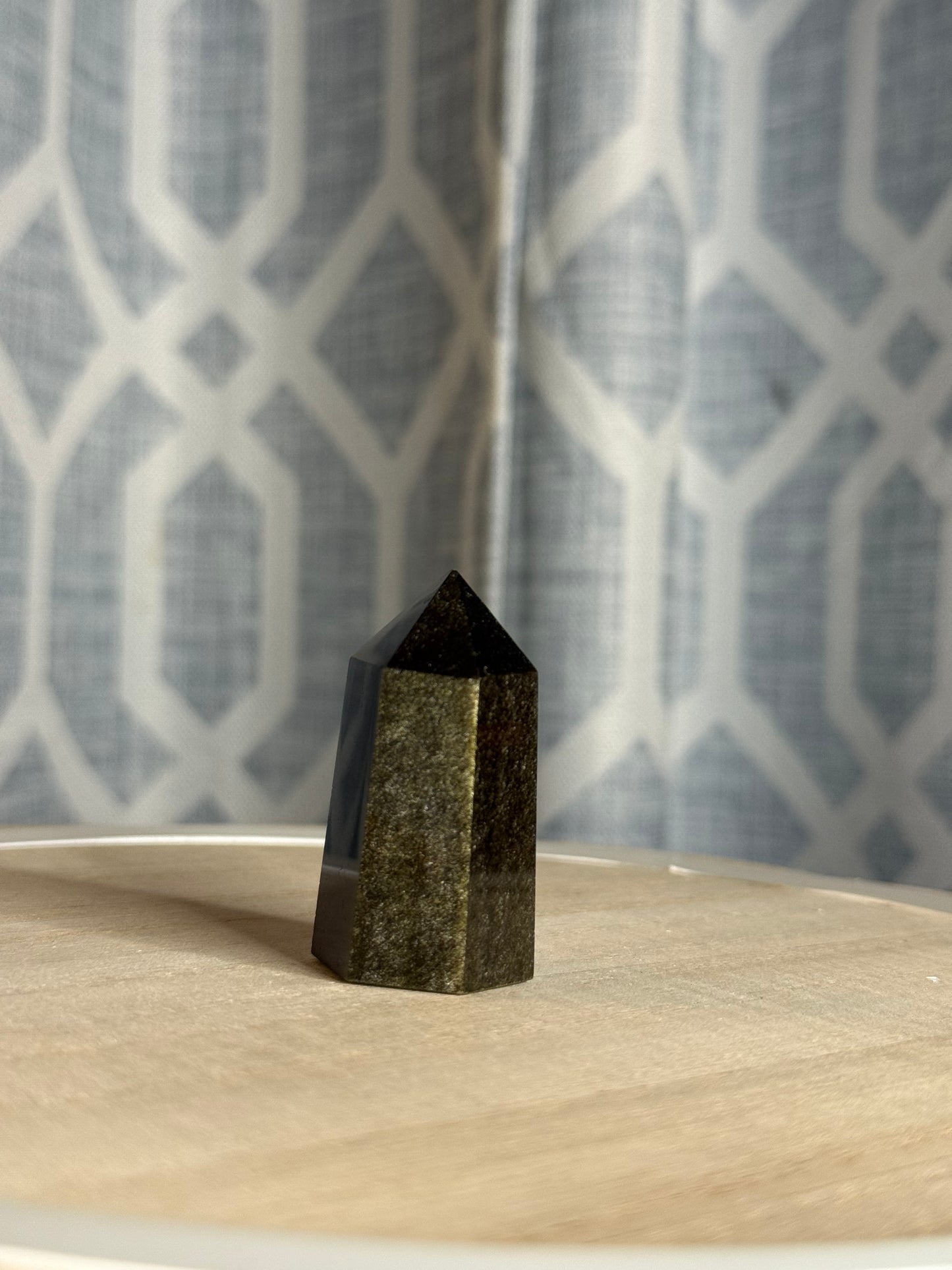 Golden Sheen Obsidian Tower