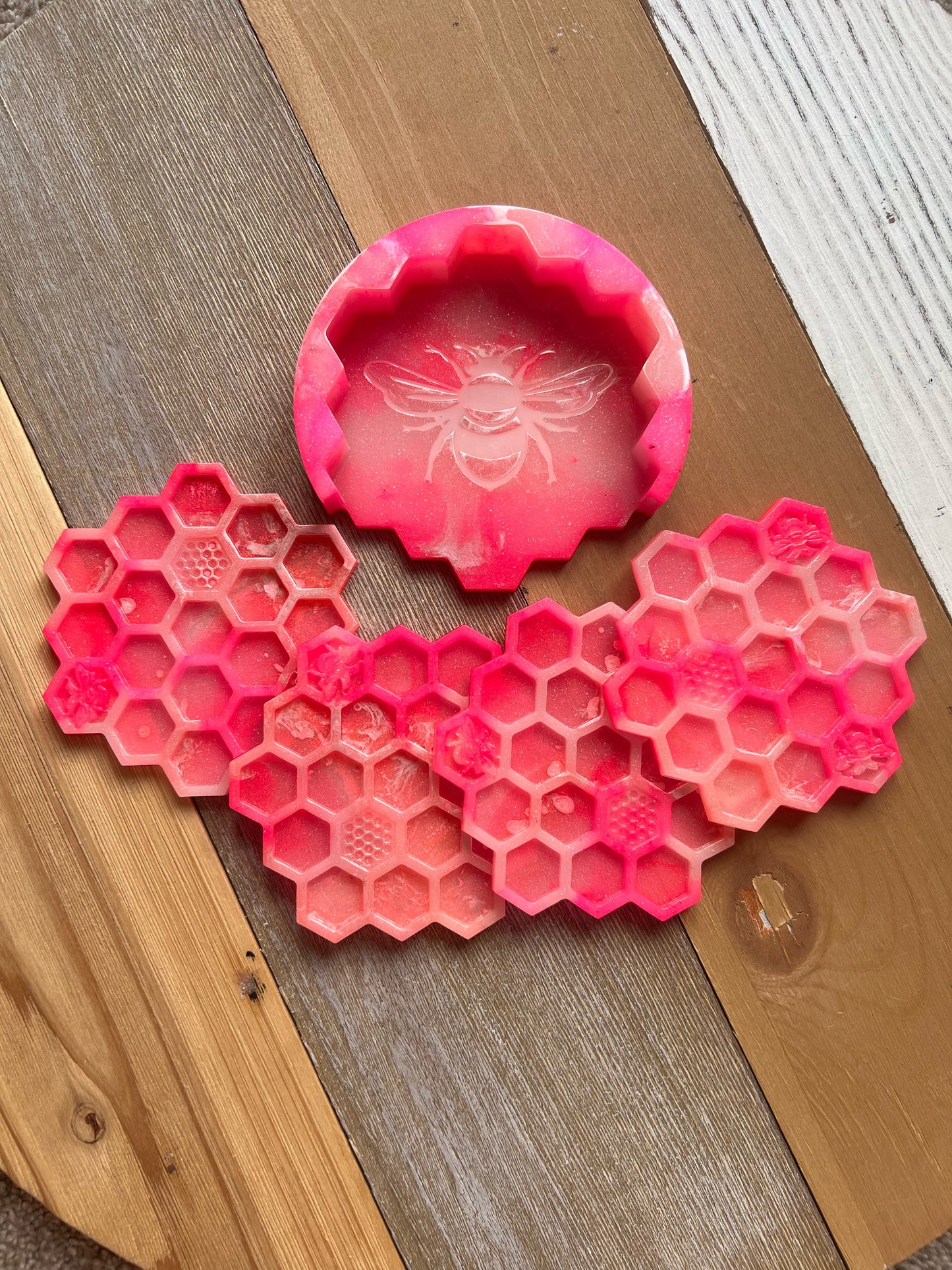 Bar-Bee Coaster Set