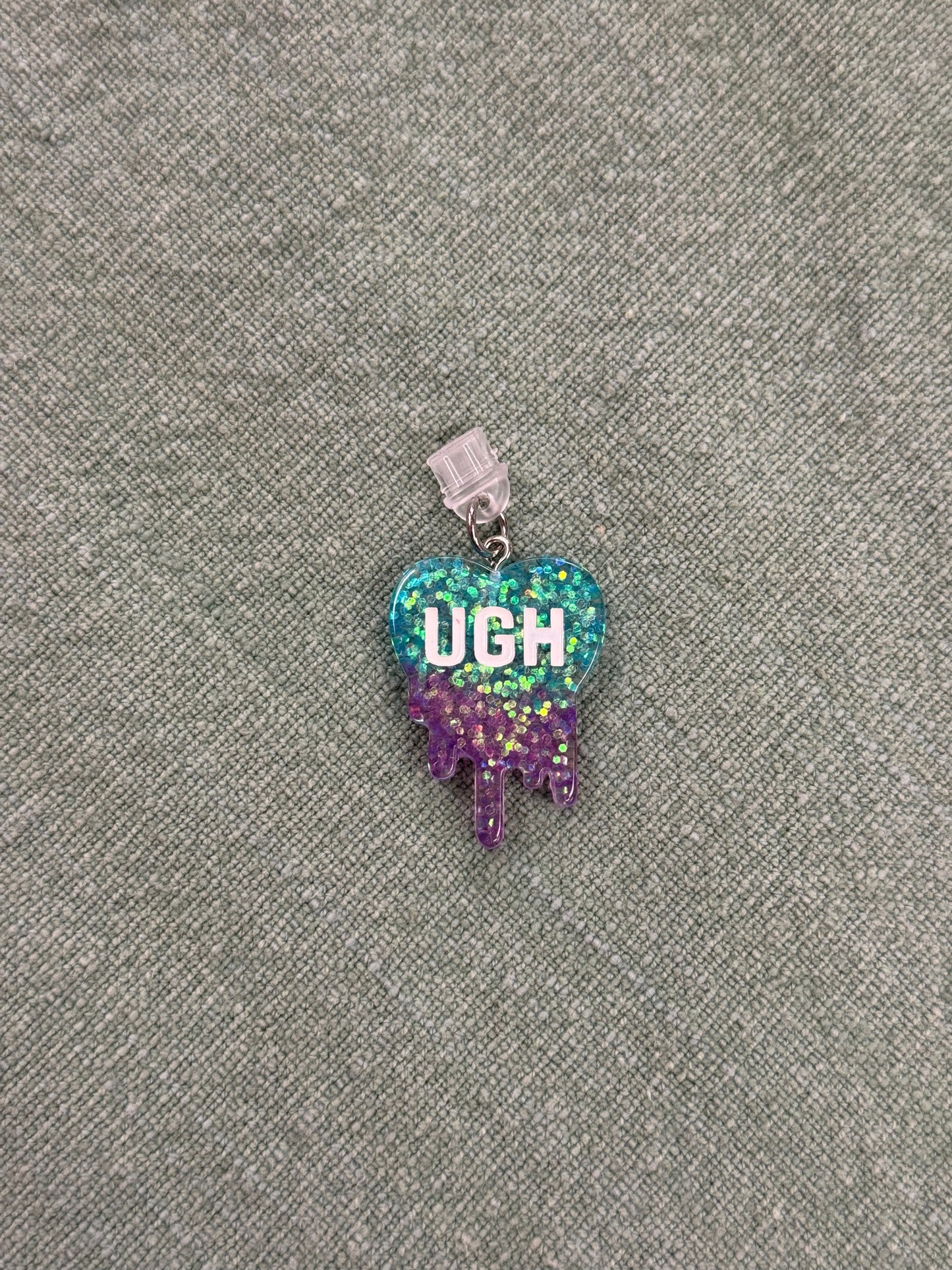 Kindle/USC-C Charms || UGH