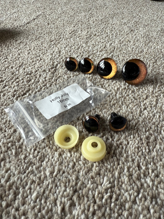 Crochet Safety Eyes | Holly Jolly