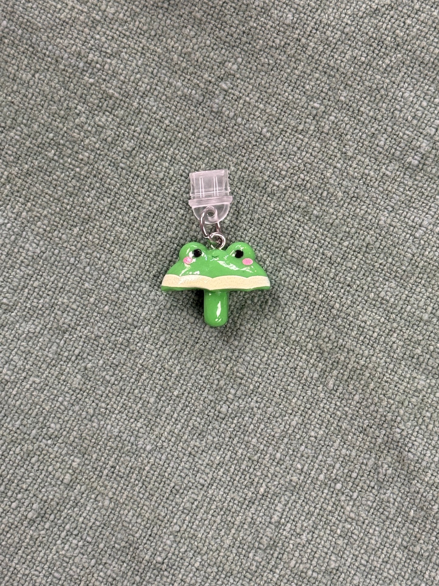 Kindle/USB-C Charms || Froggies
