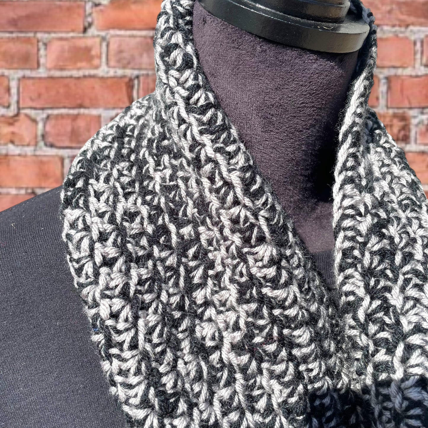 Infinity Scarf - Black