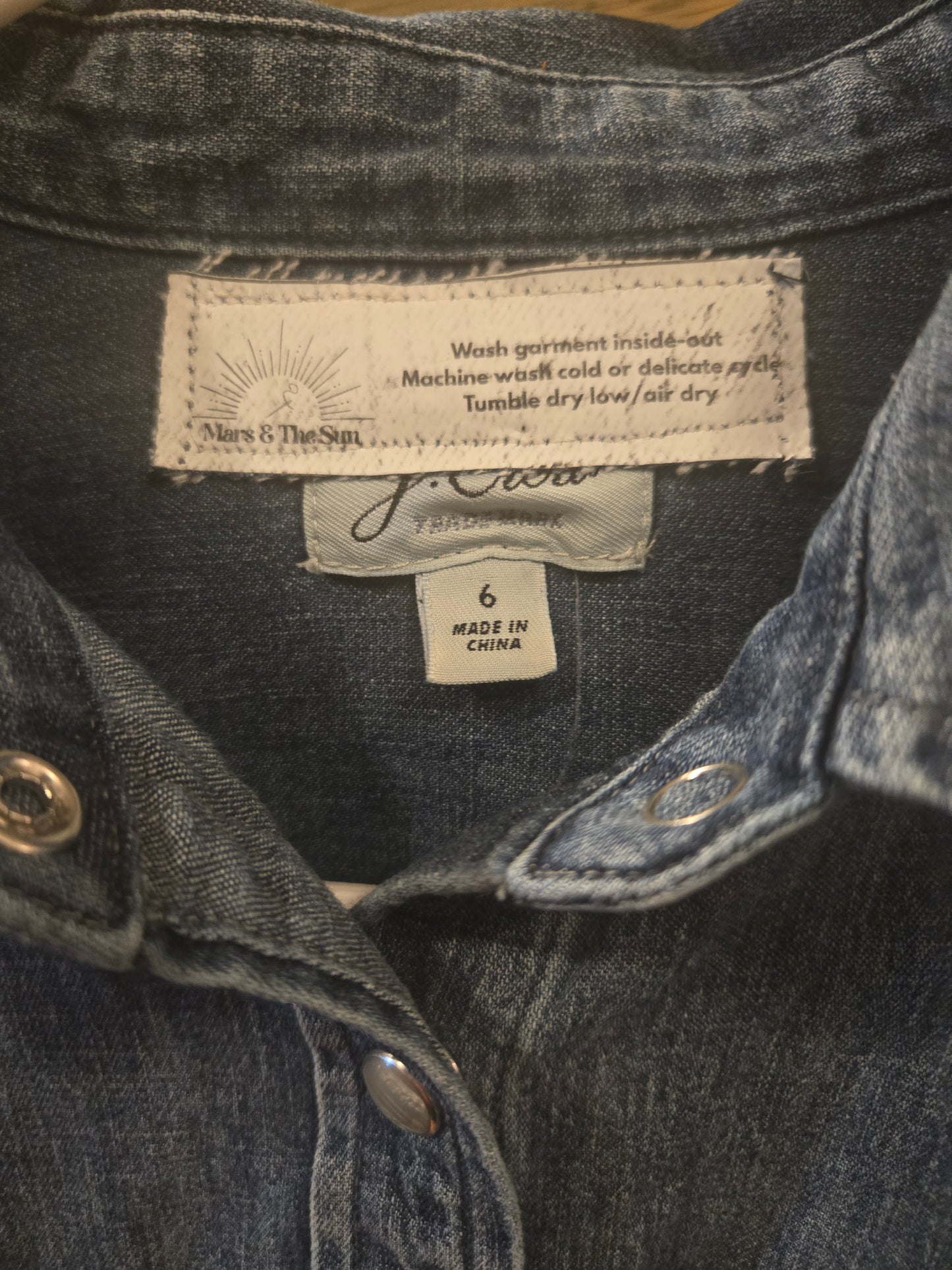 Reclaimed Apparel || Upcycled Vintage Fashion