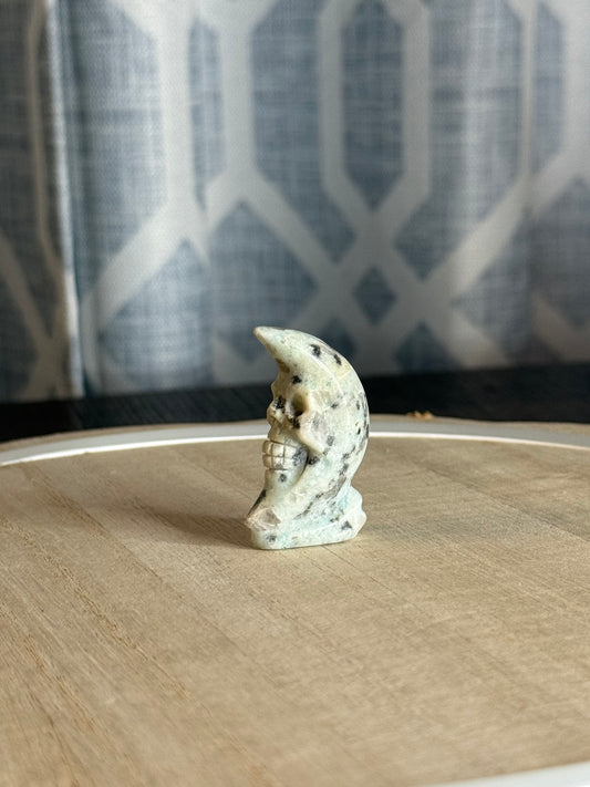 Kiwi Jasper Skull Moon