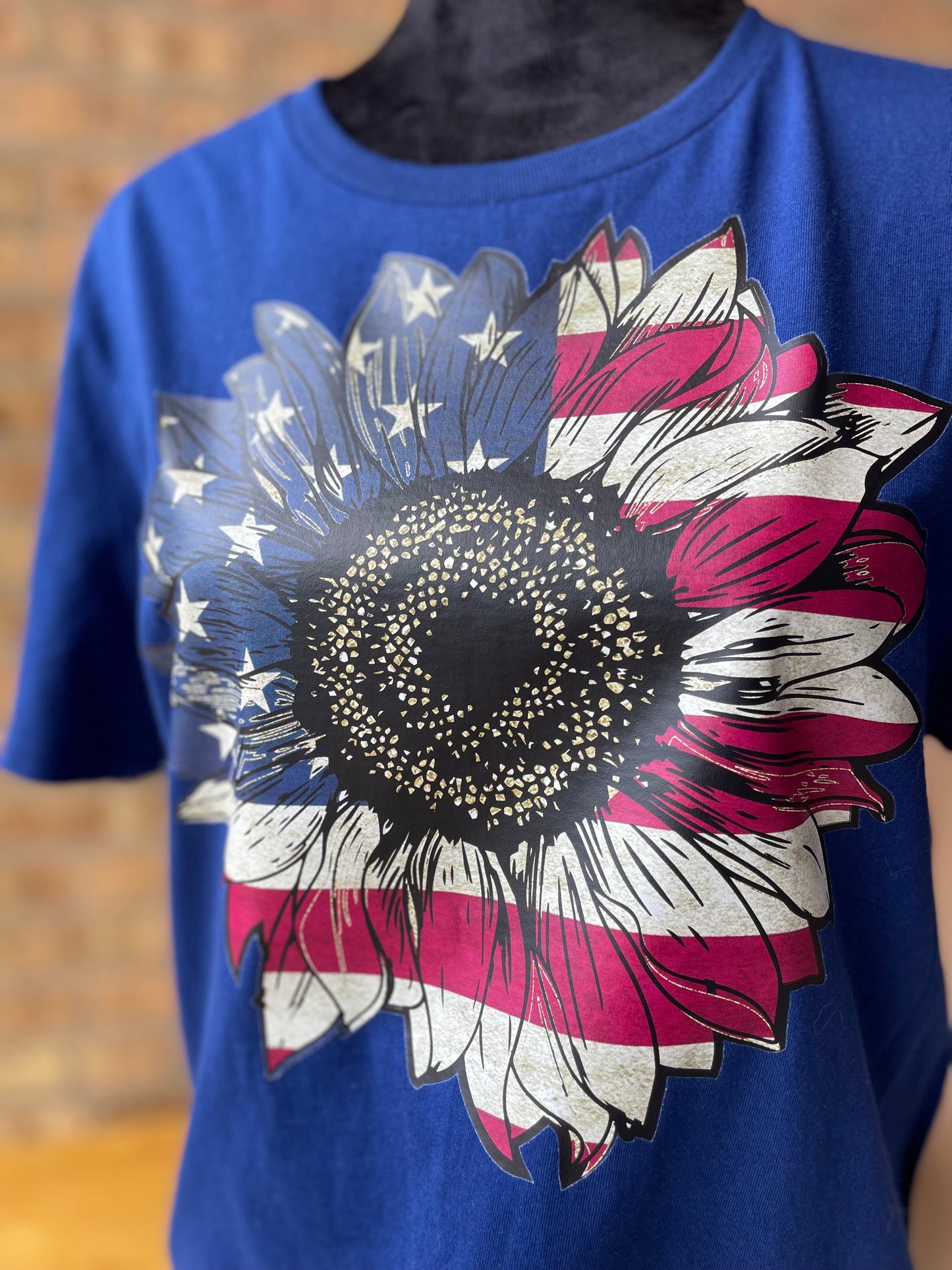 American Flag Sunflower T-Shirt / Adult M