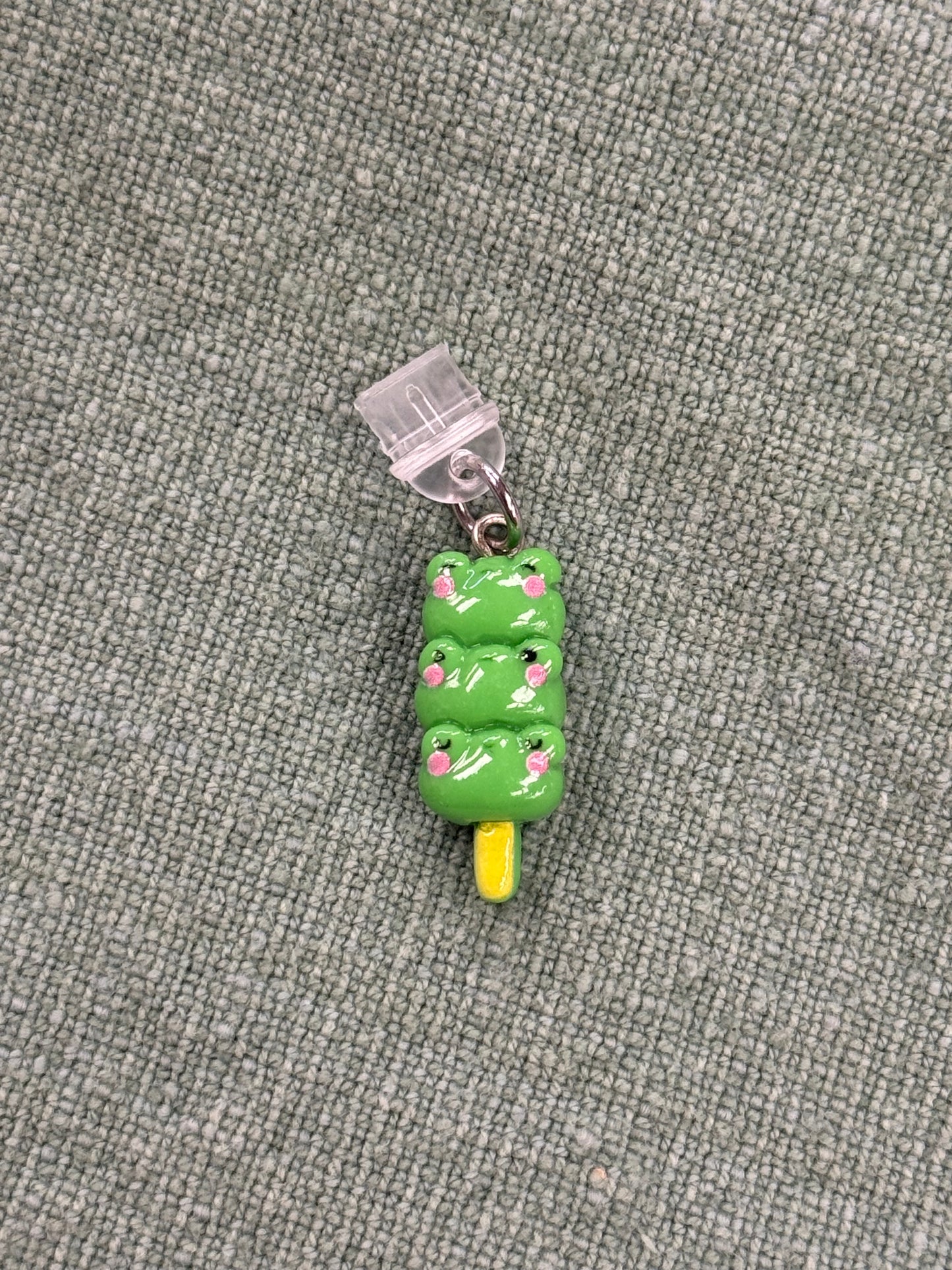 Kindle/USB-C Charms || Froggies