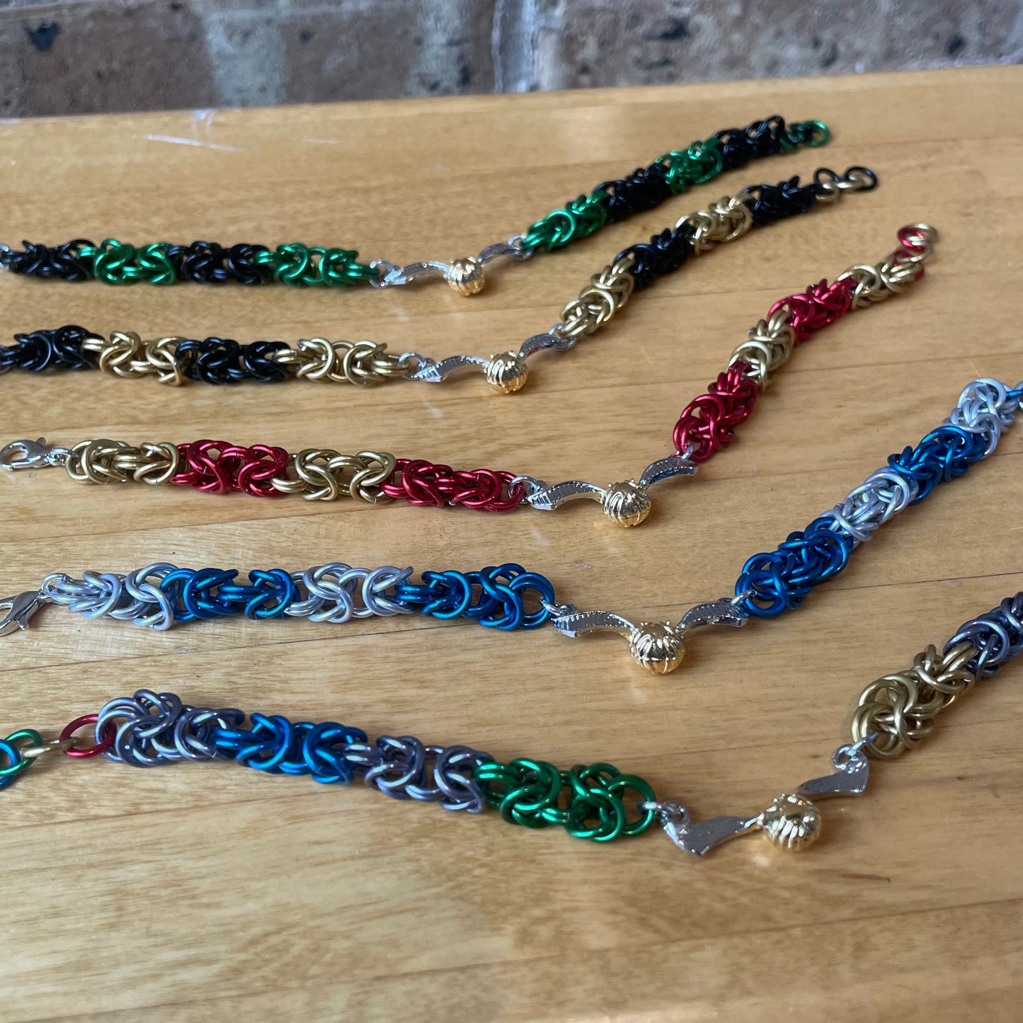 Chainmaille HP House Color & Snitch Bracelets
