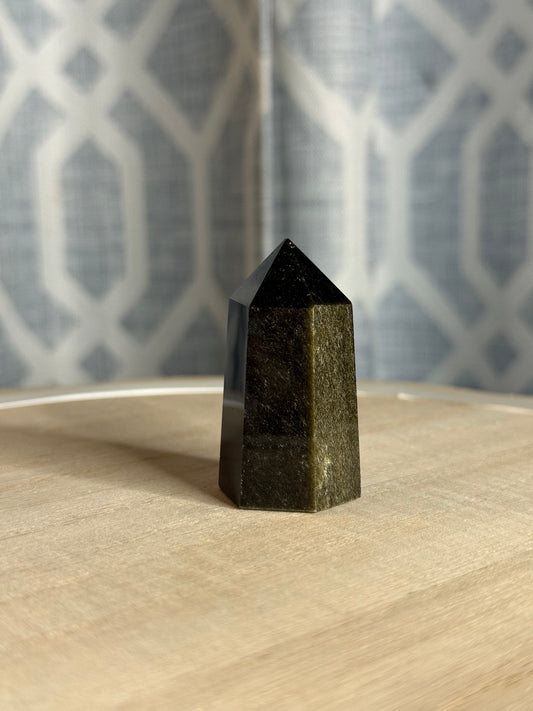 Golden Sheen Obsidian Tower