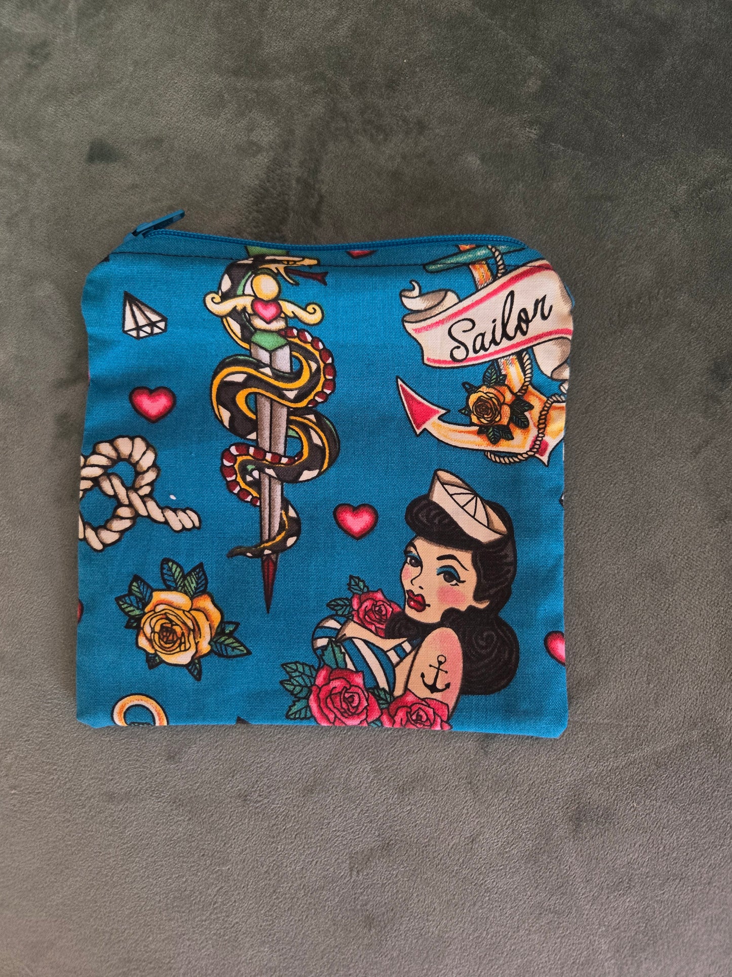 Upcycled Fabric Zipper Pouch || Repurposed Textile