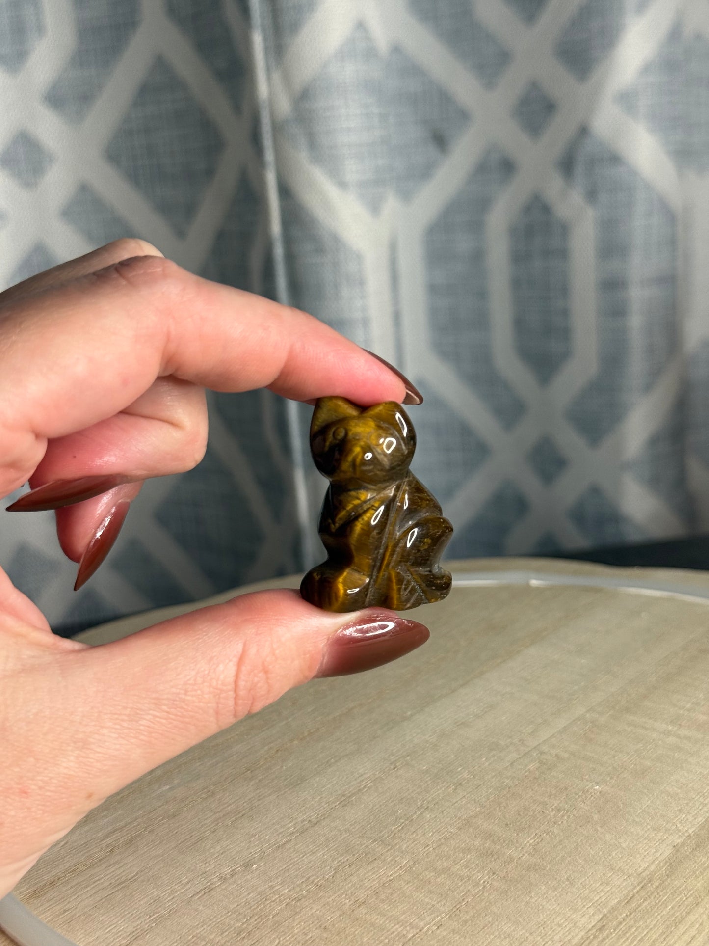 Tigers Eye Cat Carving