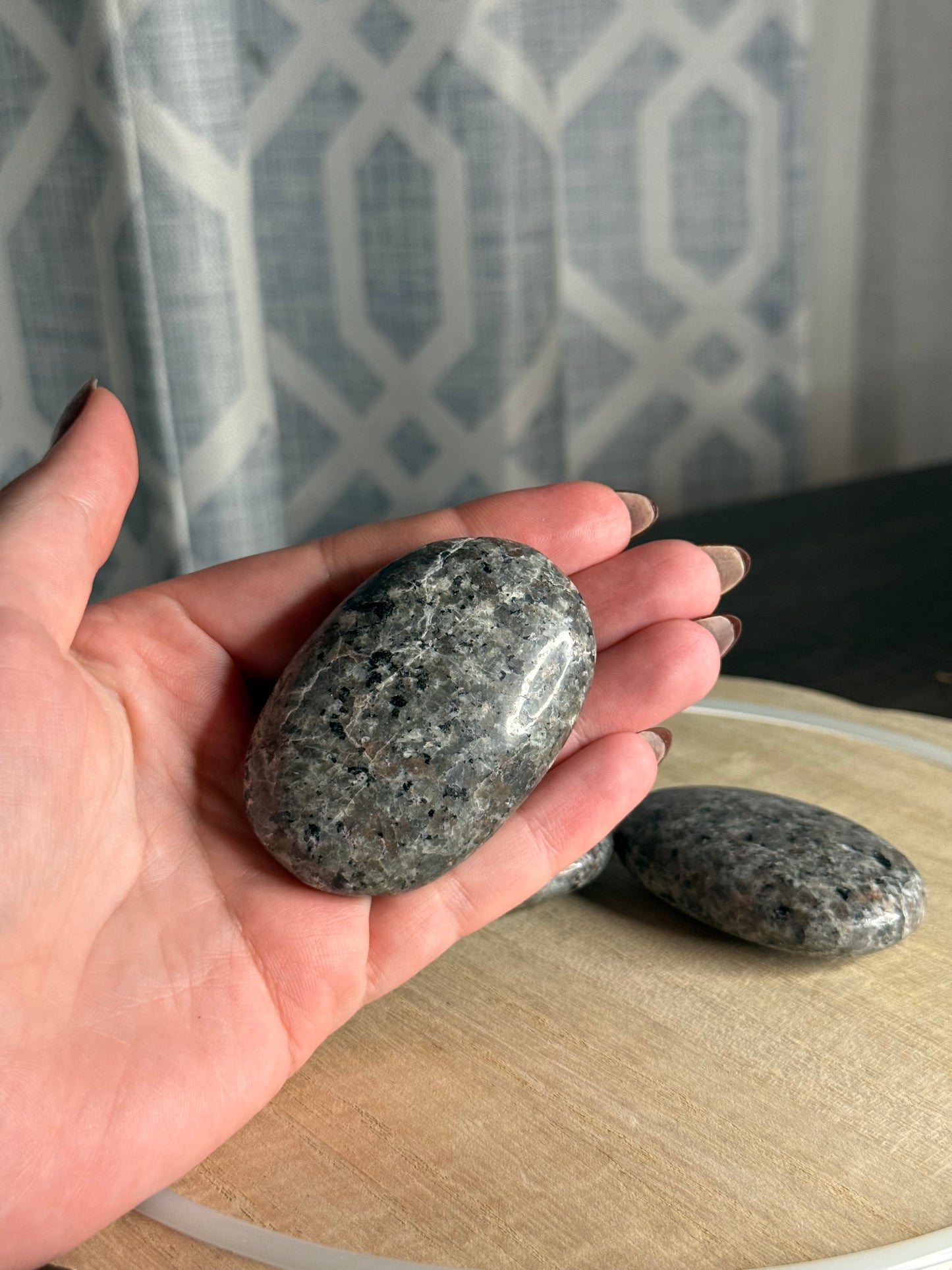 Yooperlite Palm Stones