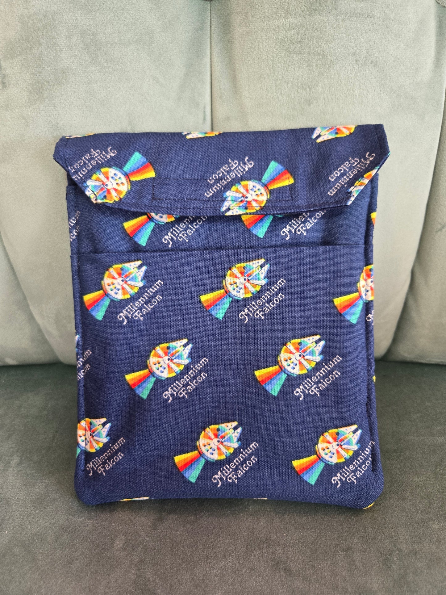 E-Book Padded Sleeve || Reclaimed Fabric || Vintage Fashion