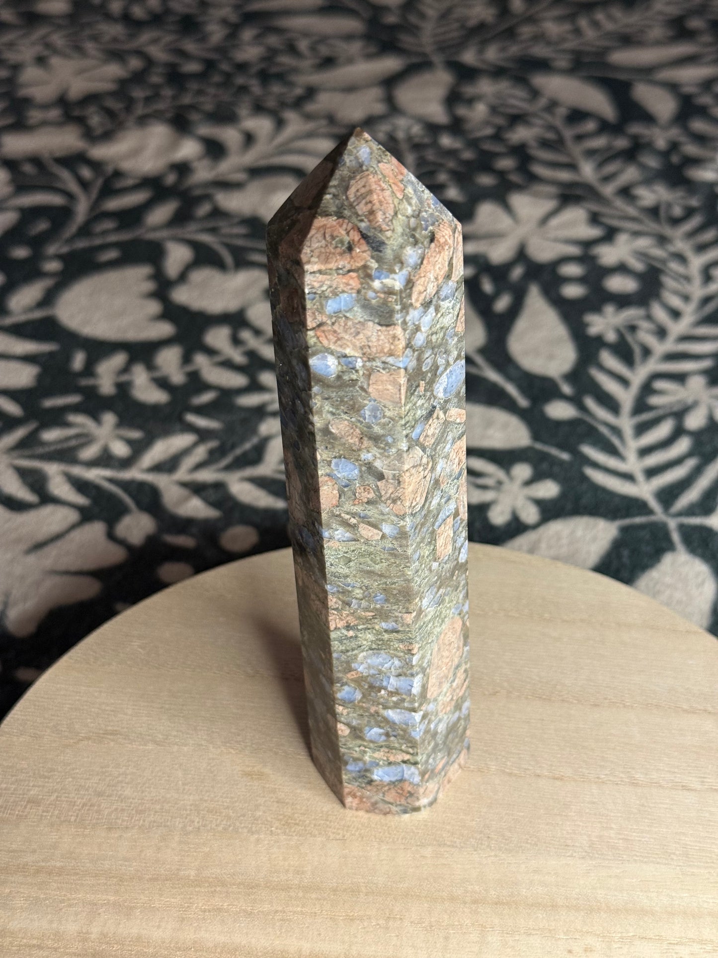 Que Sera Towers | 2 Sizes