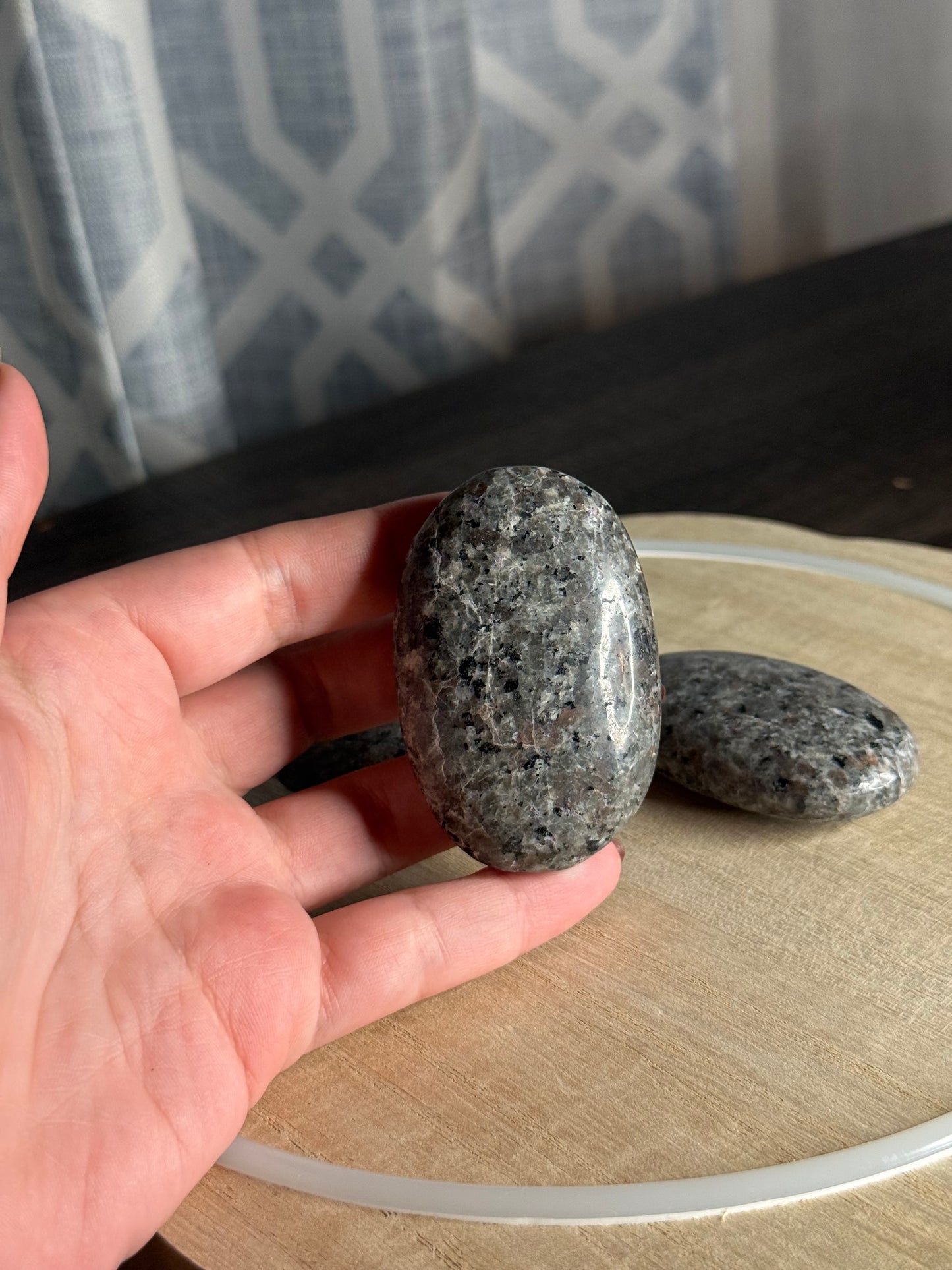 Yooperlite Palm Stones