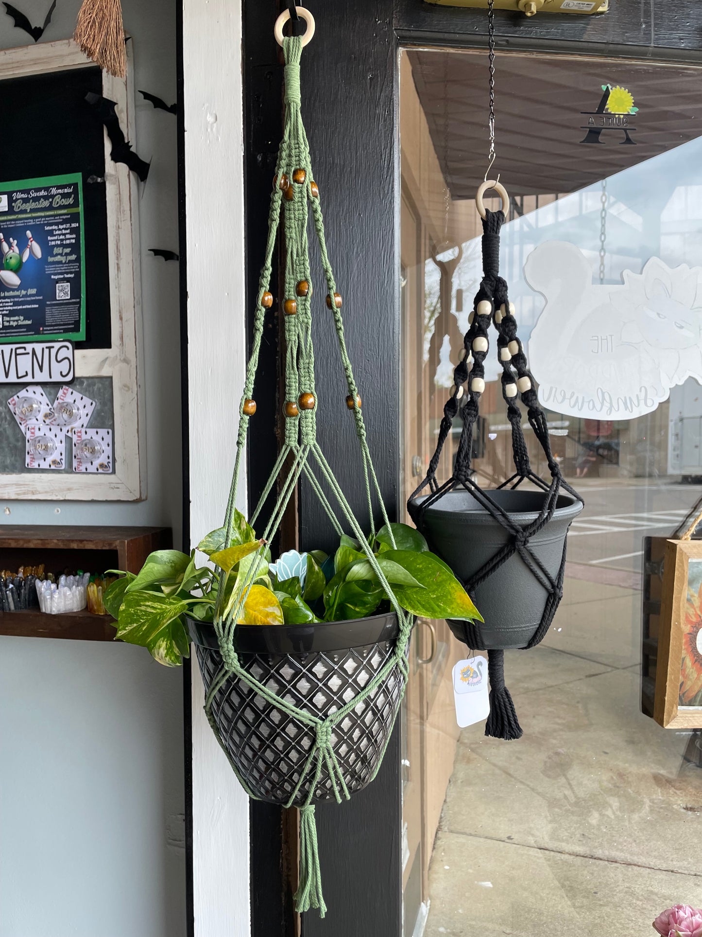 Large Green Macrame Plant Pot Hanger