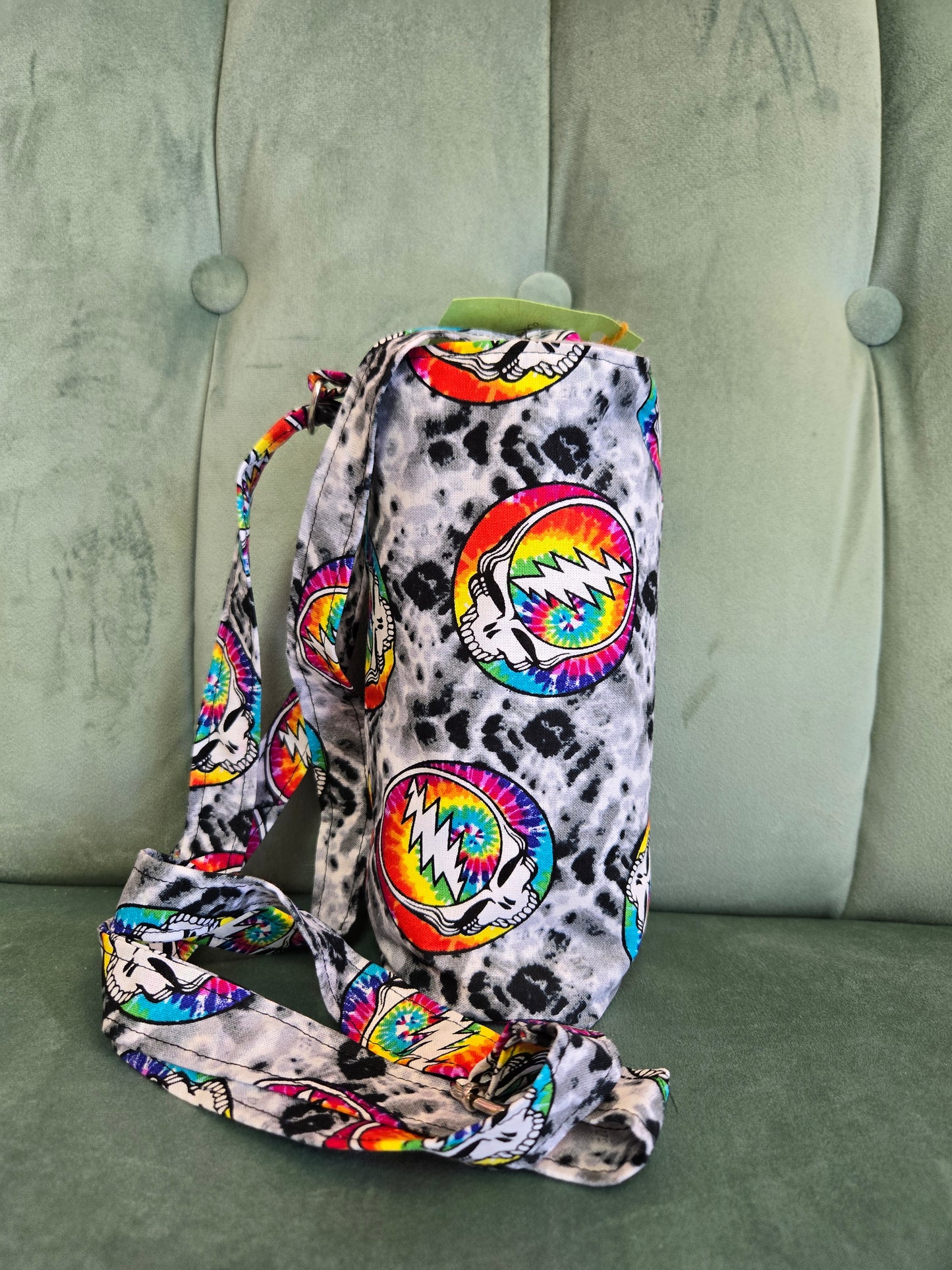 Crossbody Water Bottle Bag || Reclaimed Fabric || Upcycled Handmade