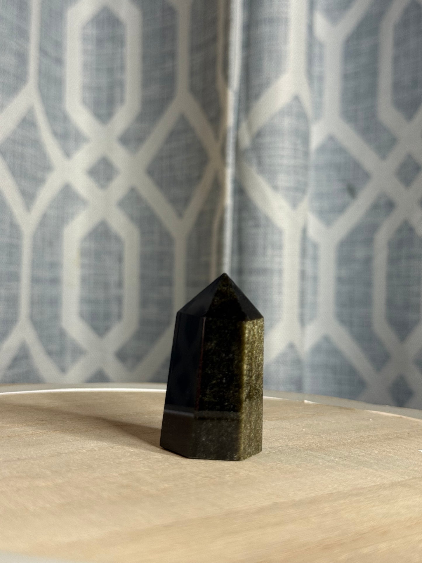 Golden Sheen Obsidian Tower