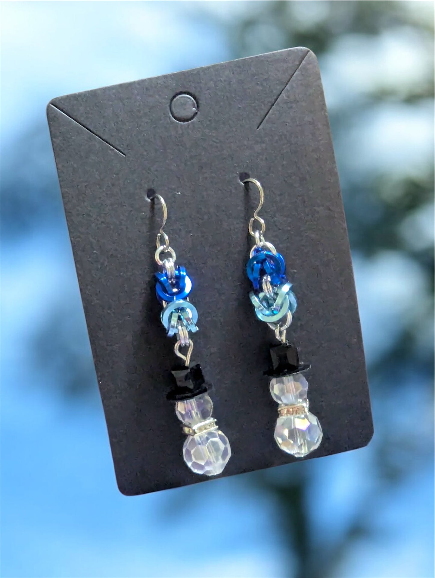 Snowman Crystal Gem || Chainmaille || Dangle Earring