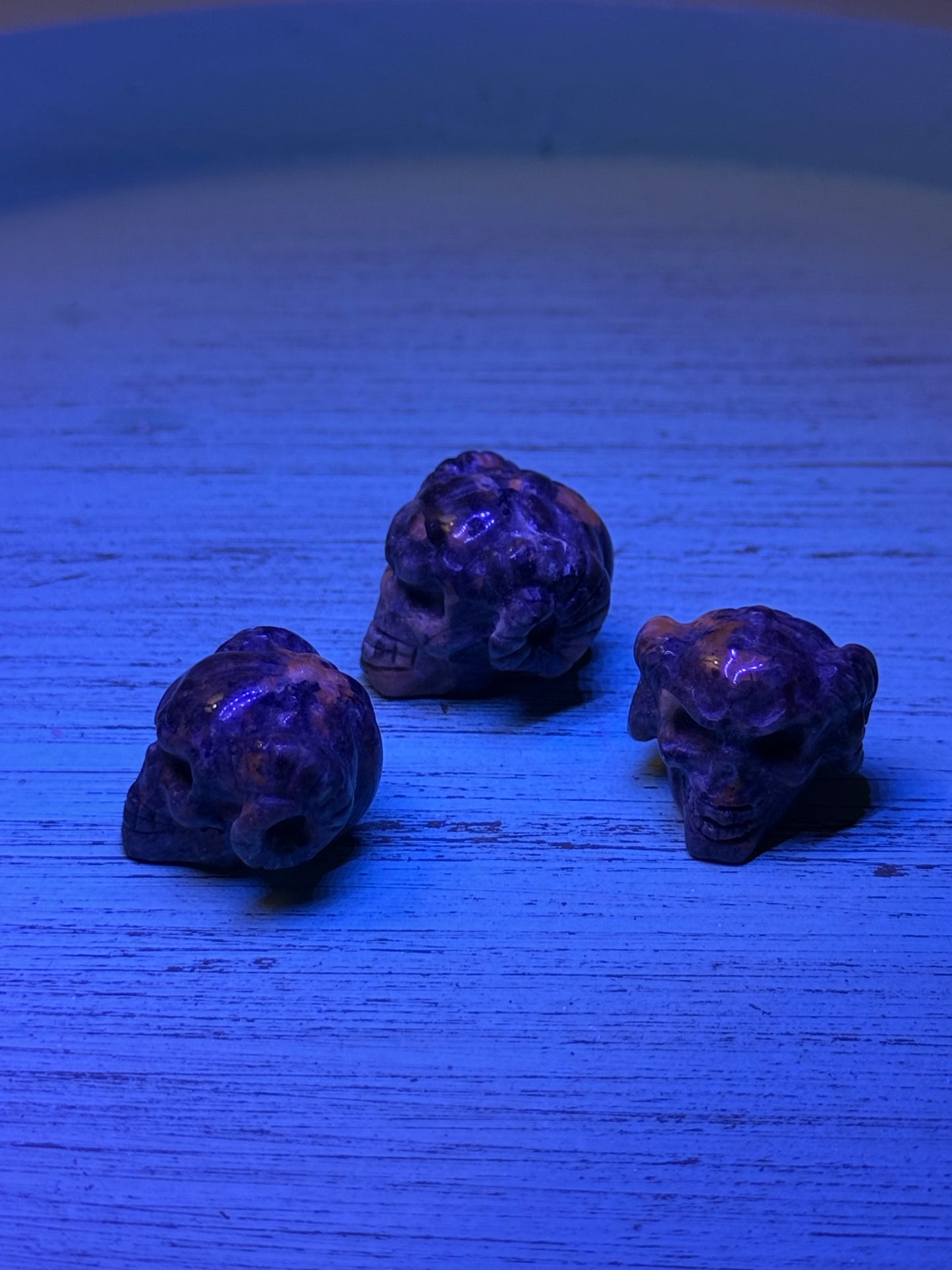 Yooperlite Skull w/ Horns Carvings | UV Reactive