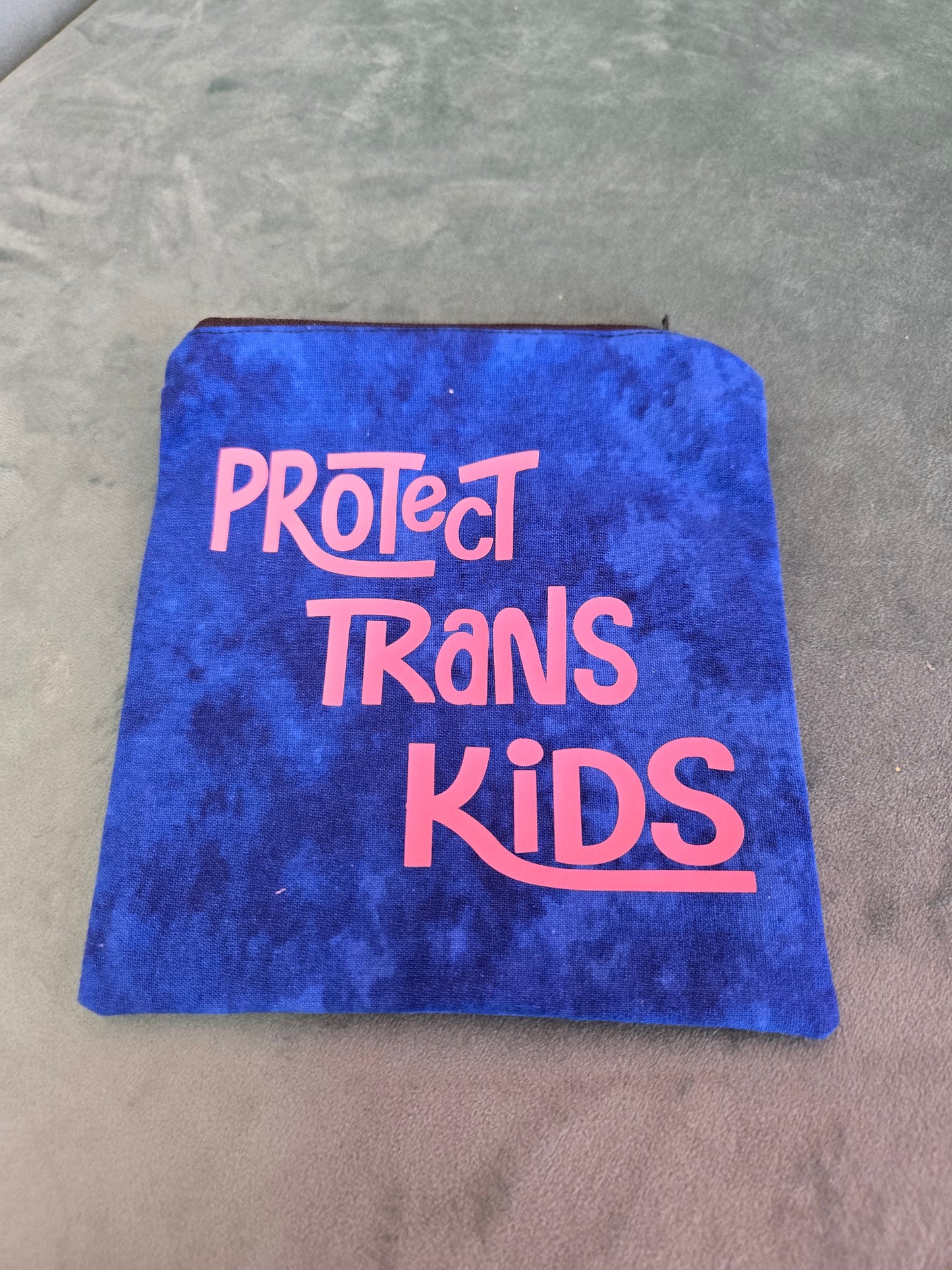 Upcycled Fabric Zipper Pouch || Repurposed Textile