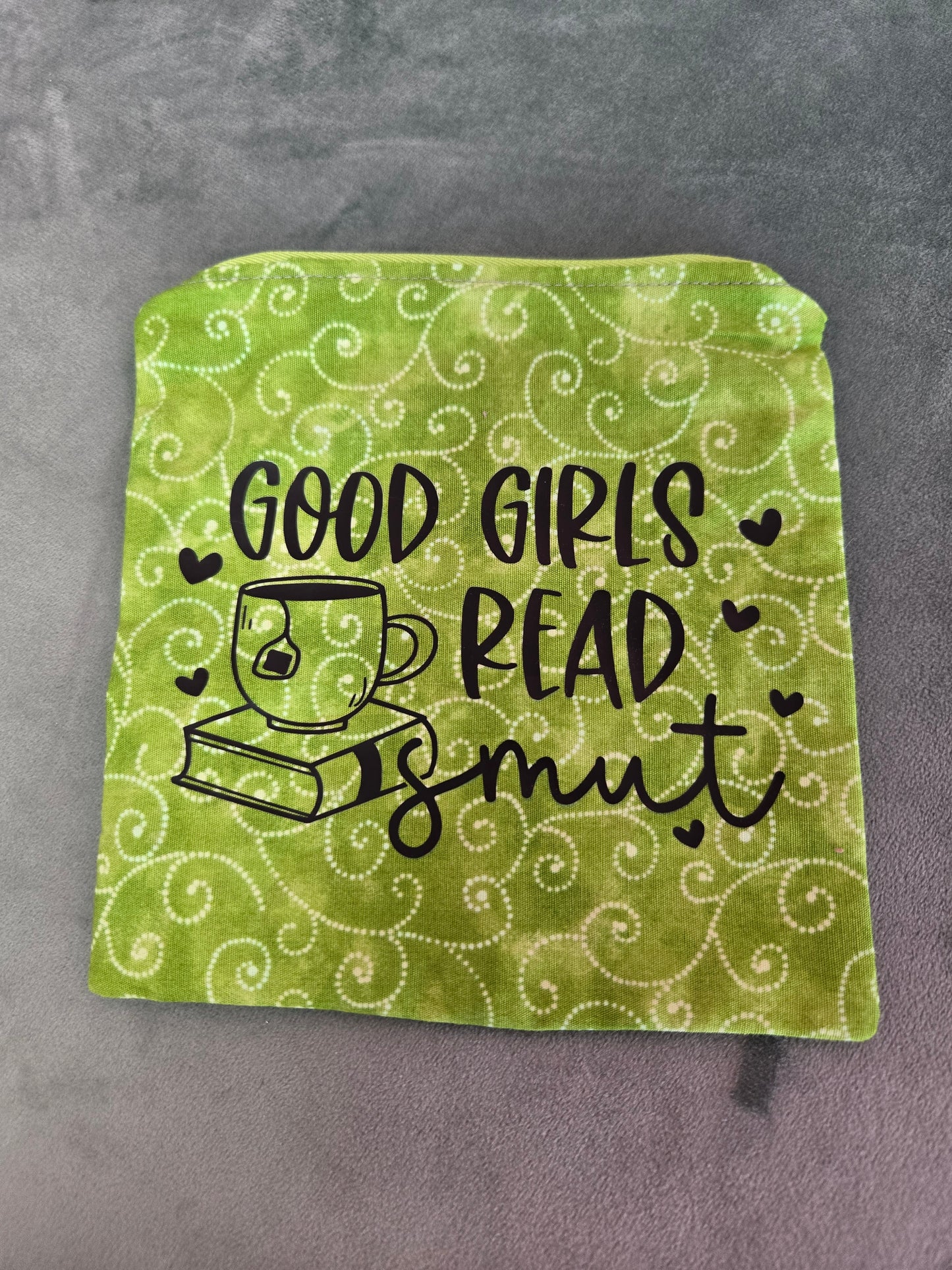 Upcycled Fabric Zipper Pouch || Repurposed Textile