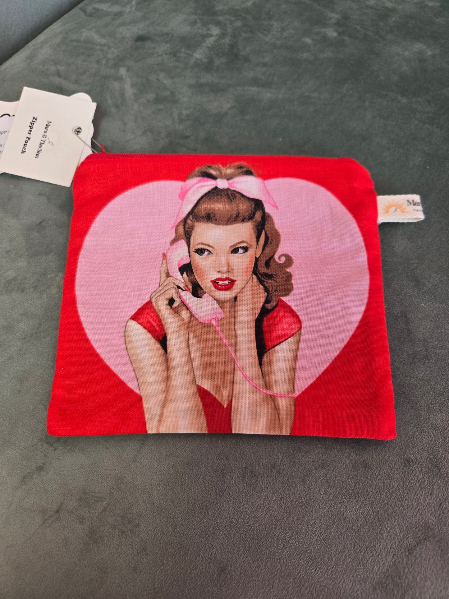 Upcycled Fabric Zipper Pouch || Repurposed Textile