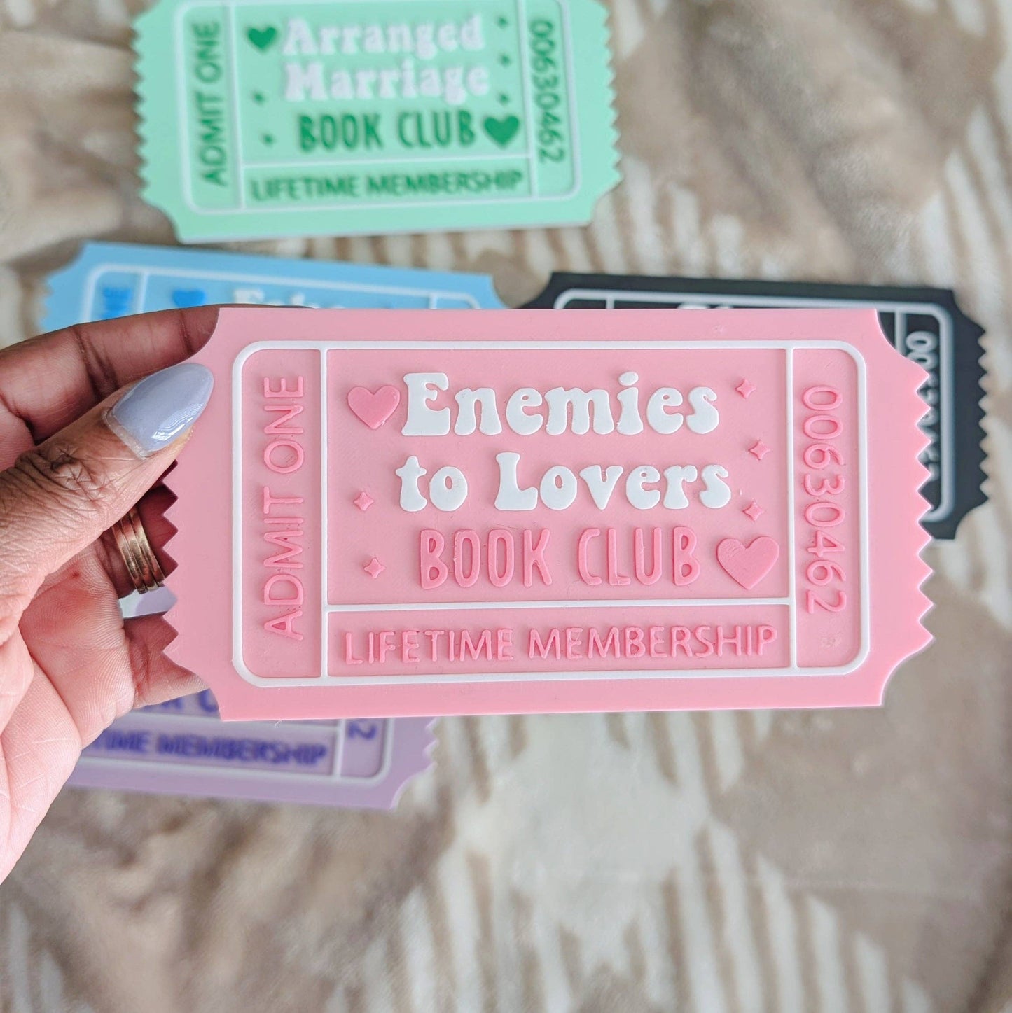 Romance Reader Book Ticket Bookshelf / Pink
