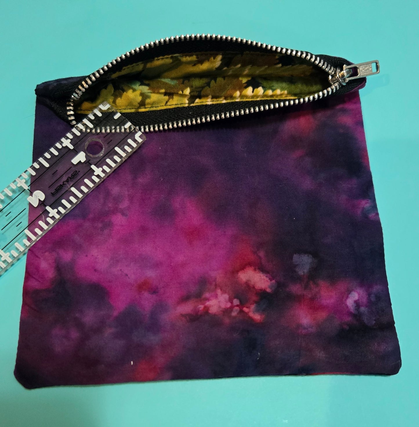 Upcycled Fabric Zipper Pouch || Repurposed Textile